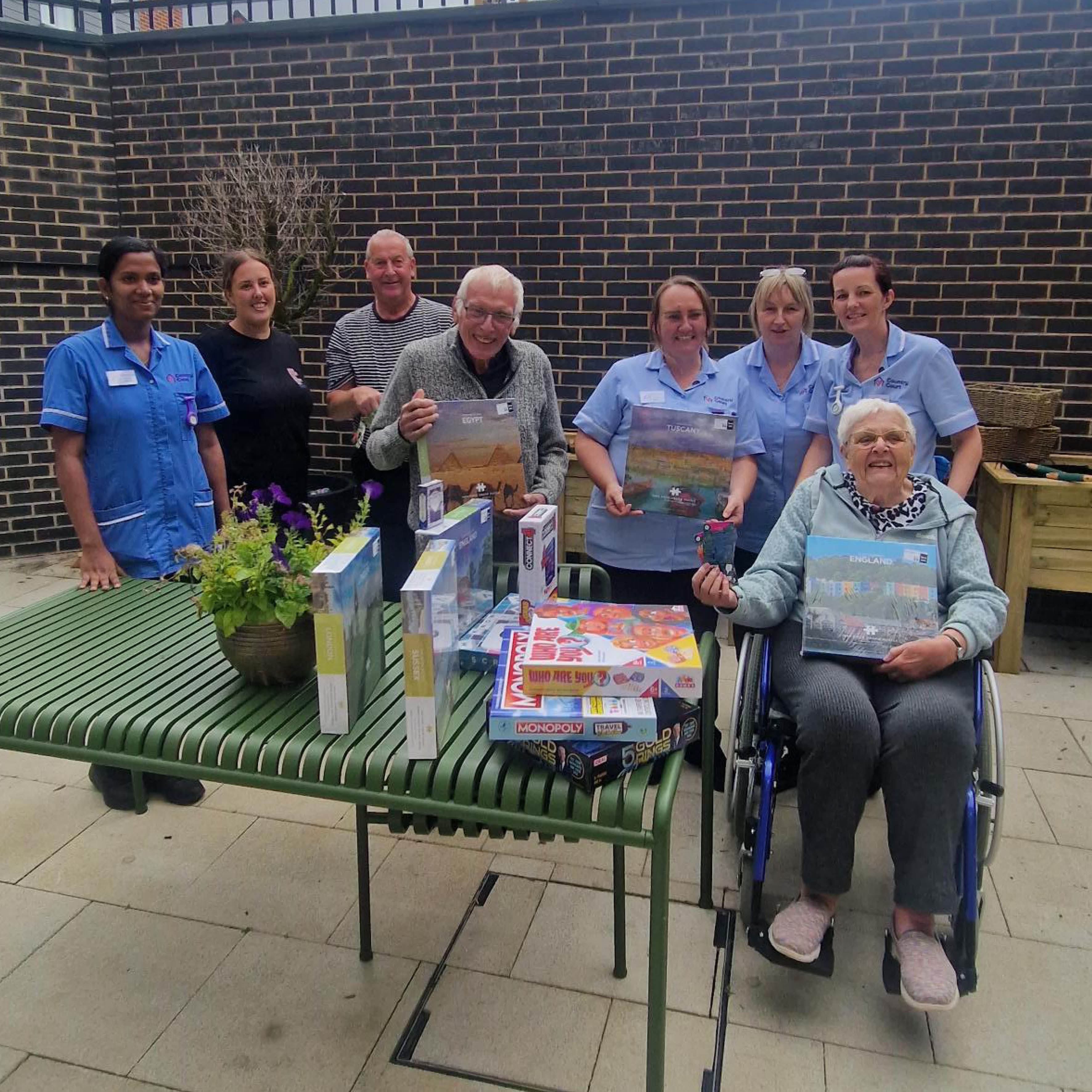 Garden at Hermitage House Care Home receives make-over thanks to Foresters Financial